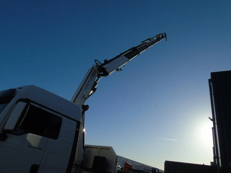 MAN TGX 26.440 + FASSI 455A.2.26 + EURO 6 + 6X2 + REMOTE - شاحنة كرين: صورة 4 MAN TGX 26.440 + FASSI 455A.2.26 + EURO 6 + 6X2 + REMOTE - شاحنة كرين: صورة 4