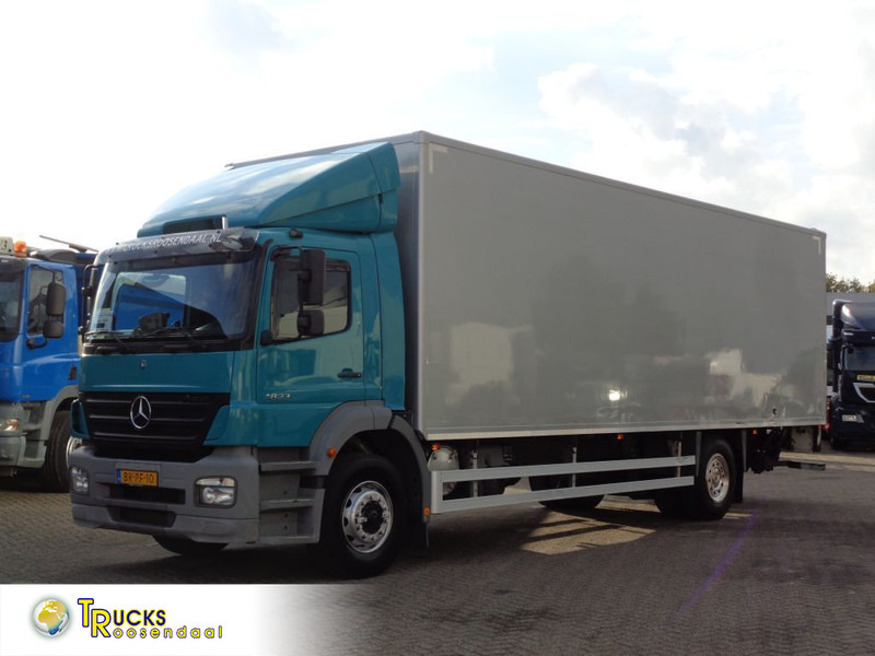 Mercedes-Benz AXOR 1823 + Dhollandia Lift - شاحنة صندوقية: صورة 1 Mercedes-Benz AXOR 1823 + Dhollandia Lift - شاحنة صندوقية: صورة 1