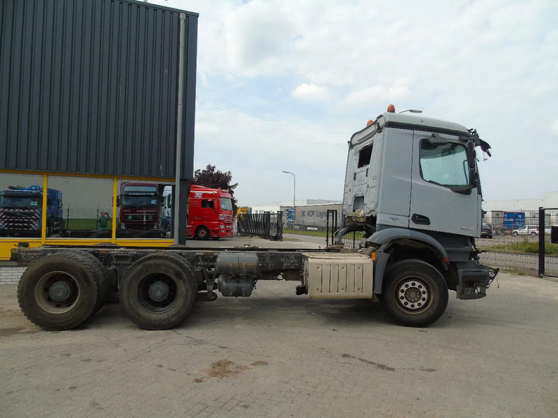 Mercedes-Benz Arocs 2640 + 6x4 + functional / engine good + EURO 6 + Drivabale - شاحنة بهيكل معدني للمقصورة: صورة 5 Mercedes-Benz Arocs 2640 + 6x4 + functional / engine good + EURO 6 + Drivabale - شاحنة بهيكل معدني للمقصورة: صورة 5