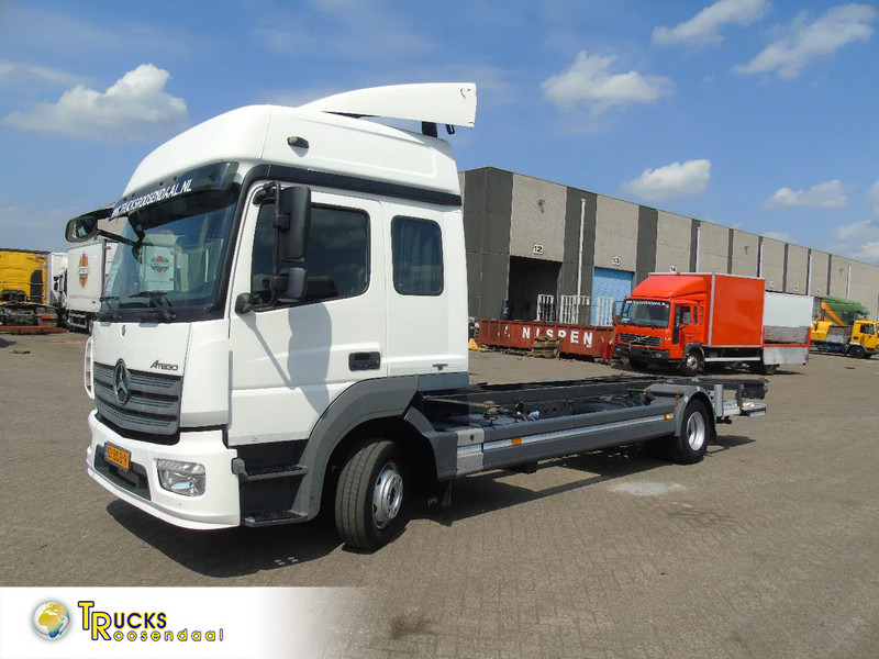 Mercedes-Benz Atego 1218 + EURO 6 + 5 PERS + BDF + LIFT - ناقلة حاويات/ شاحنة حاويات: صورة 1 Mercedes-Benz Atego 1218 + EURO 6 + 5 PERS + BDF + LIFT - ناقلة حاويات/ شاحنة حاويات: صورة 1