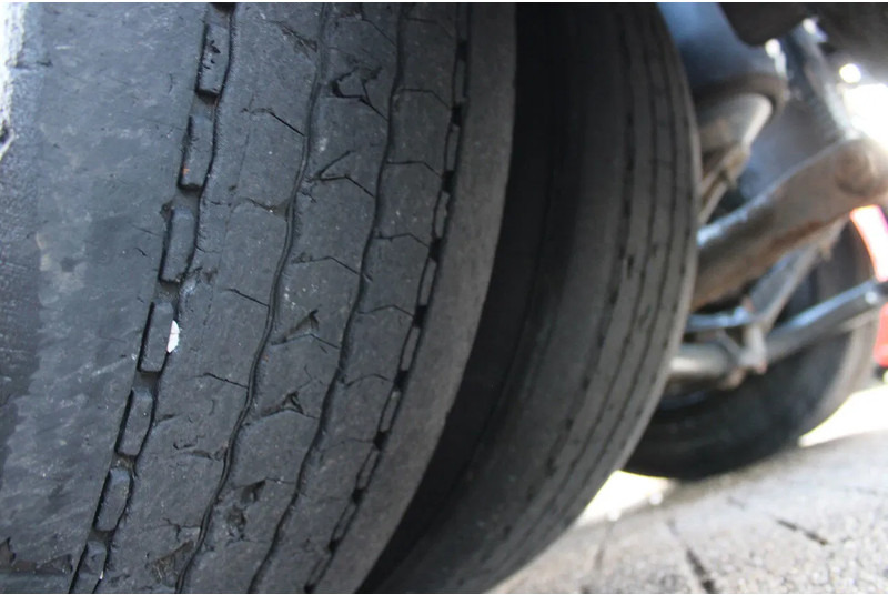 شاحنة كرين Volvo FH 16.540 + 6x4 EURO 5 + palfinger epsilon 30t/m + MANUAL: صورة 20