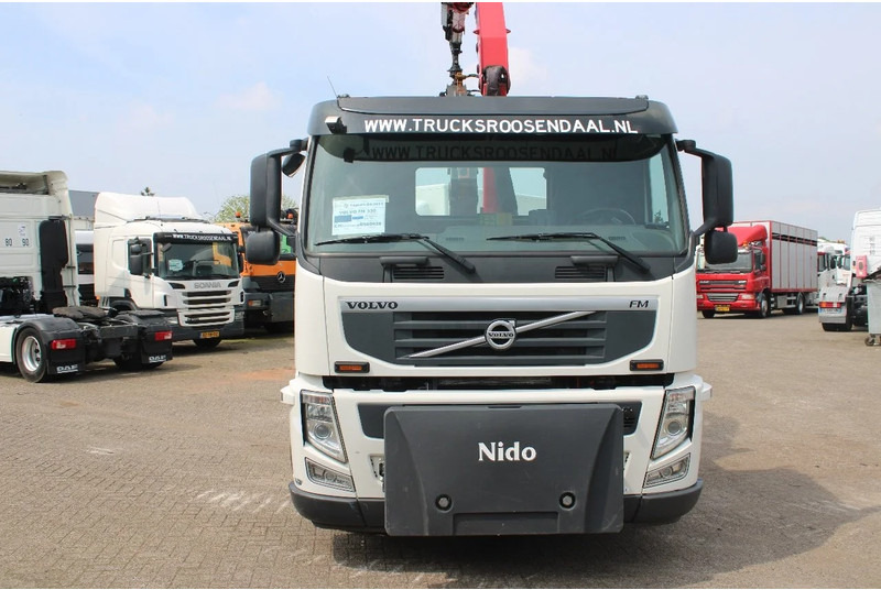 Volvo FM 330 + HMF 1035 + HOOKSYTEM HYVA + EURO 5 + 6X2 - شاحنة - نظام الكابلات, شاحنة كرين: صورة 3 Volvo FM 330 + HMF 1035 + HOOKSYTEM HYVA + EURO 5 + 6X2 - شاحنة - نظام الكابلات, شاحنة كرين: صورة 3