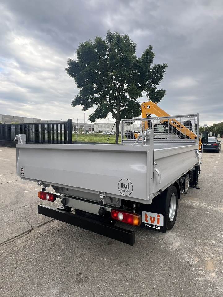 FUSO 35 3S - شاحنة كرين: صورة 4 FUSO 35 3S - شاحنة كرين: صورة 4