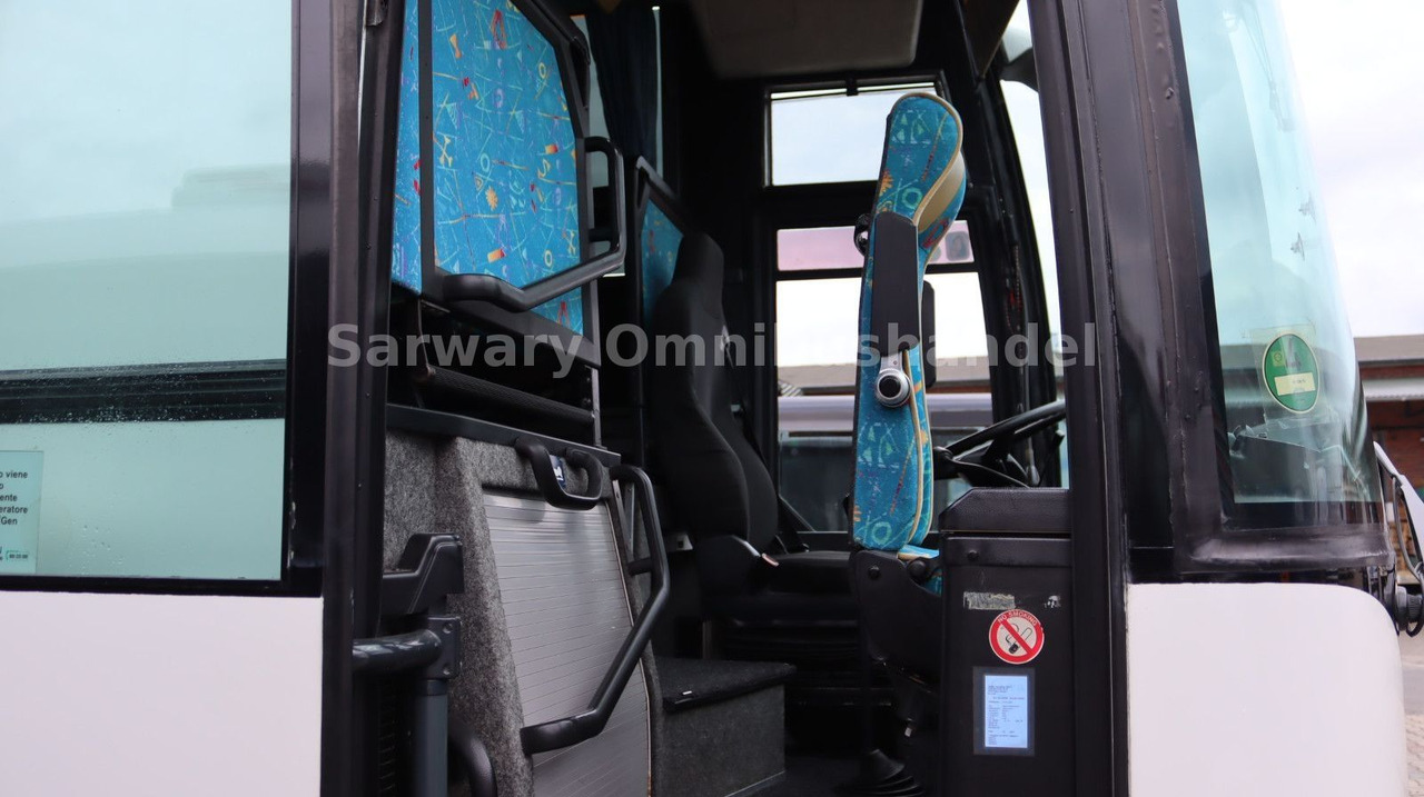 Setra 215 HDH*41 Sitze*VIP*8 Gang*Klima*WC*TV*Clubecke - حافلة نقل لمسافات طويلة: صورة 5 Setra 215 HDH*41 Sitze*VIP*8 Gang*Klima*WC*TV*Clubecke - حافلة نقل لمسافات طويلة: صورة 5