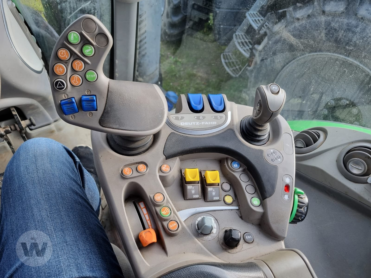 Deutz Agrotron 6175 RC SHIFT - جرار: صورة 5 Deutz Agrotron 6175 RC SHIFT - جرار: صورة 5