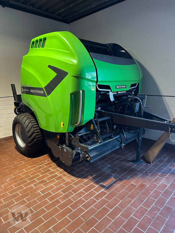 Deutz-Fahr VARIMASTER 765 - آلة بالات دائرية: صورة 1 Deutz-Fahr VARIMASTER 765 - آلة بالات دائرية: صورة 1