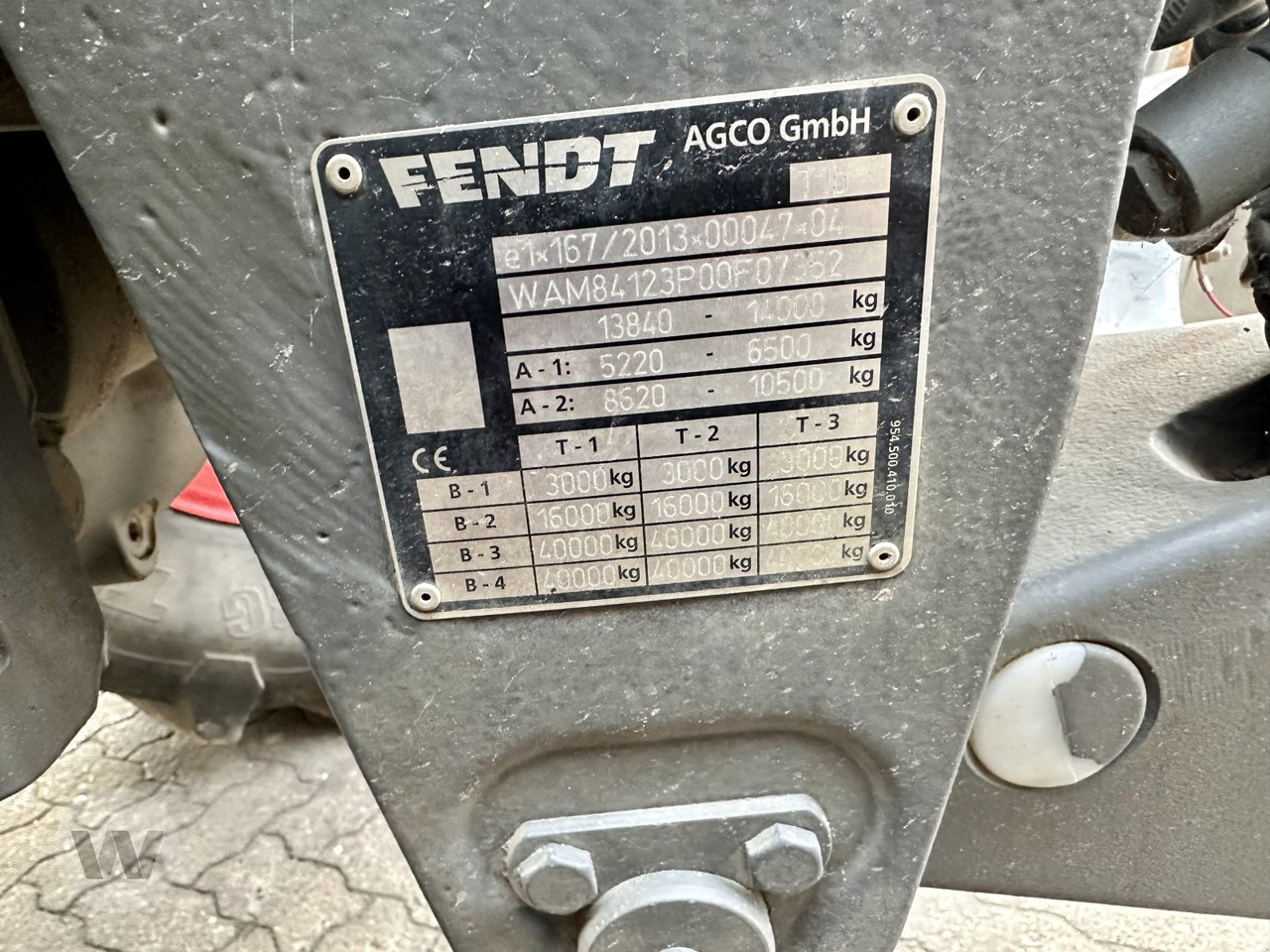 Fendt 826 Vario ProfiPlus - جرار: صورة 3 Fendt 826 Vario ProfiPlus - جرار: صورة 3