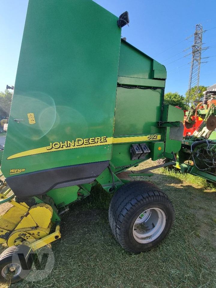 John Deere 592 - آلة بالات دائرية: صورة 3 John Deere 592 - آلة بالات دائرية: صورة 3