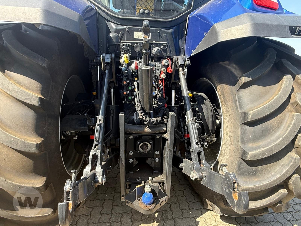 جرار New Holland T 7.300 AC New Gen: صورة 11
