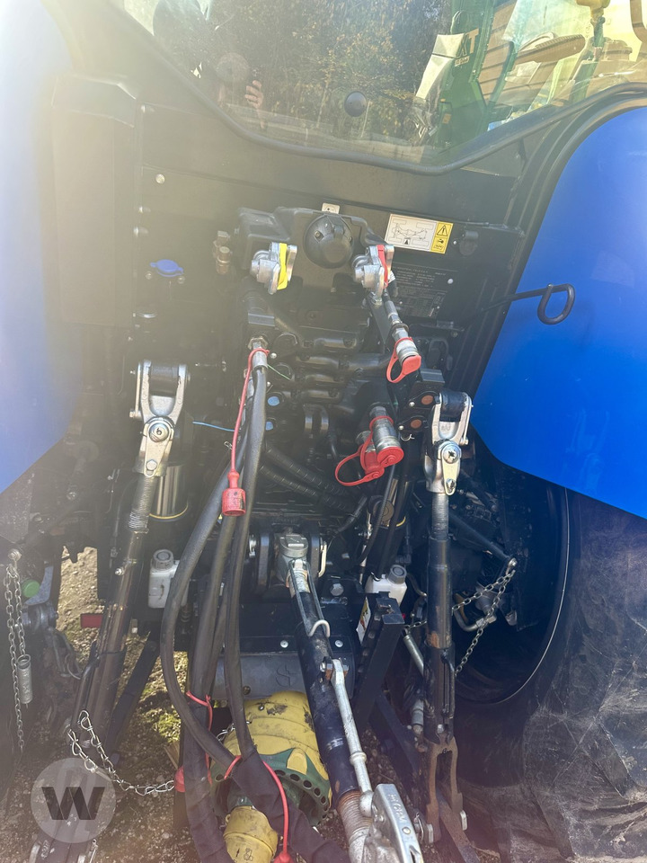 New Holland T6.180 - جرار: صورة 4 New Holland T6.180 - جرار: صورة 4