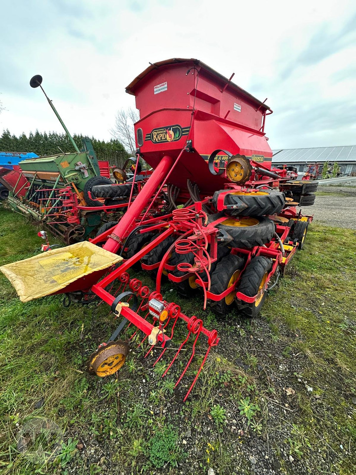 Väderstad Rapid A 400 S - آلة بذر الحصاد: صورة 4 Väderstad Rapid A 400 S - آلة بذر الحصاد: صورة 4