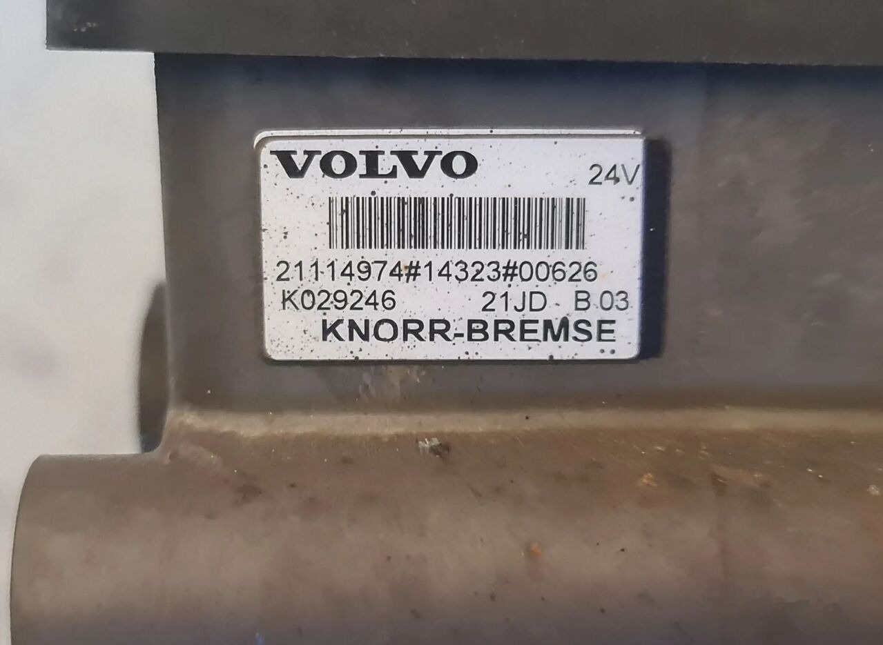 Knorr-Bremse 21114974 K029246   VOLVO FH4 FM4 RENAULT RANGE T truck - صمام الفرامل - شاحنة: صورة 4 Knorr-Bremse 21114974 K029246   VOLVO FH4 FM4 RENAULT RANGE T truck - صمام الفرامل - شاحنة: صورة 4