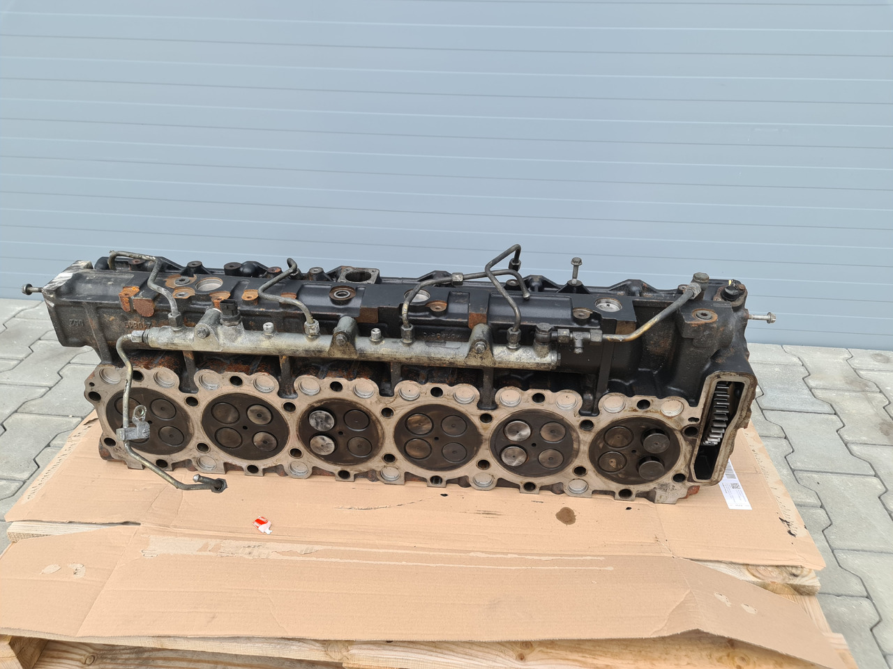 MAN TGX TGA / CYLINDER HEAD / D20 ENGINE / EURO 3 4 5 / WORLDWIDE DELIVERY - رأس أسطوانية: صورة 1 MAN TGX TGA / CYLINDER HEAD / D20 ENGINE / EURO 3 4 5 / WORLDWIDE DELIVERY - رأس أسطوانية: صورة 1