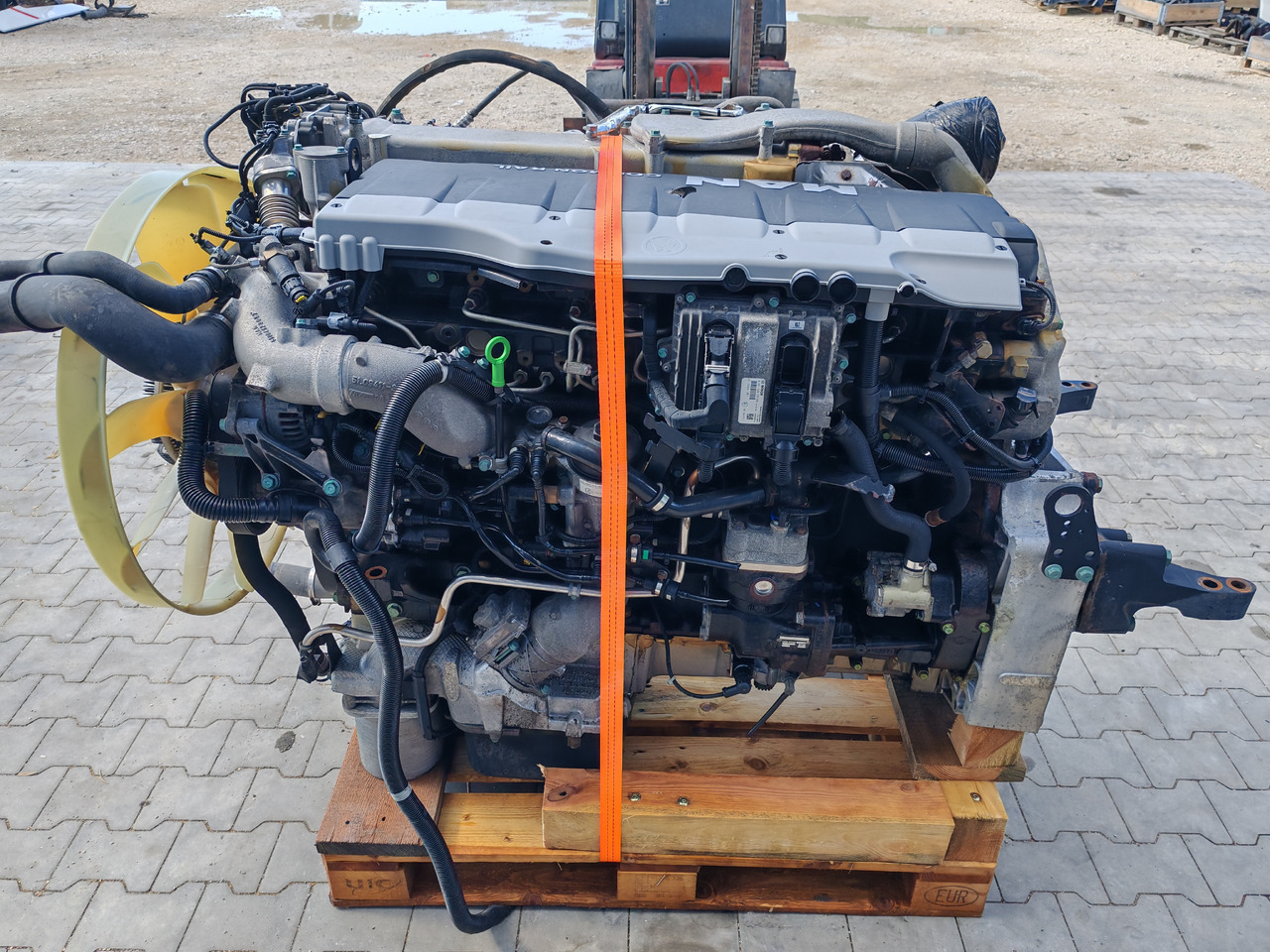 MAN TGX TGS / D2676 LF46 / EURO6 / COMPLETE ENGINE - محرك: صورة 4 MAN TGX TGS / D2676 LF46 / EURO6 / COMPLETE ENGINE - محرك: صورة 4