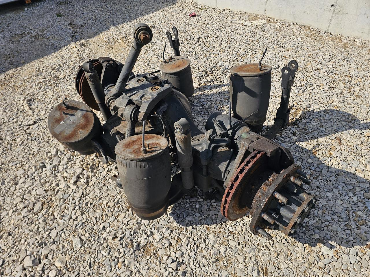 MAN TGX TGS EURO 6 / COMPLETE AXLE / HY-1350 / 38:15 - المحور الخلفي: صورة 2 MAN TGX TGS EURO 6 / COMPLETE AXLE / HY-1350 / 38:15 - المحور الخلفي: صورة 2