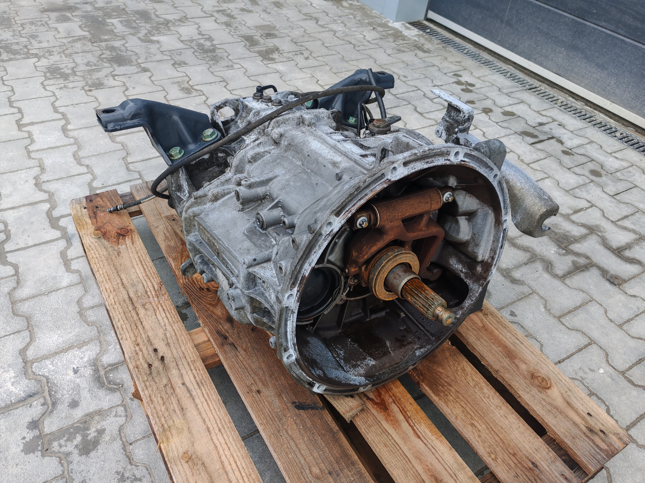 MERCEDES-BENZ ATEGO EURO 6 / G90-6 COMPLETE MANUAL GEARBOX - صندوق التروس: صورة 3 MERCEDES-BENZ ATEGO EURO 6 / G90-6 COMPLETE MANUAL GEARBOX - صندوق التروس: صورة 3