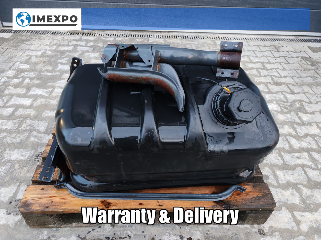 MERCEDES-BENZ ATEGO MP4 EURO6 / COMPLETE FUEL TANK / 180L / A9674710001 - خزان الوقود: صورة 1 MERCEDES-BENZ ATEGO MP4 EURO6 / COMPLETE FUEL TANK / 180L / A9674710001 - خزان الوقود: صورة 1