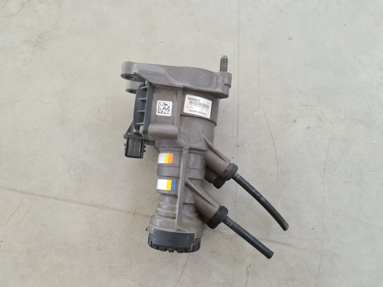 RENAULT RANGE T / BRAKE VALVE / 21327357 - صمام الفرامل: صورة 2 RENAULT RANGE T / BRAKE VALVE / 21327357 - صمام الفرامل: صورة 2