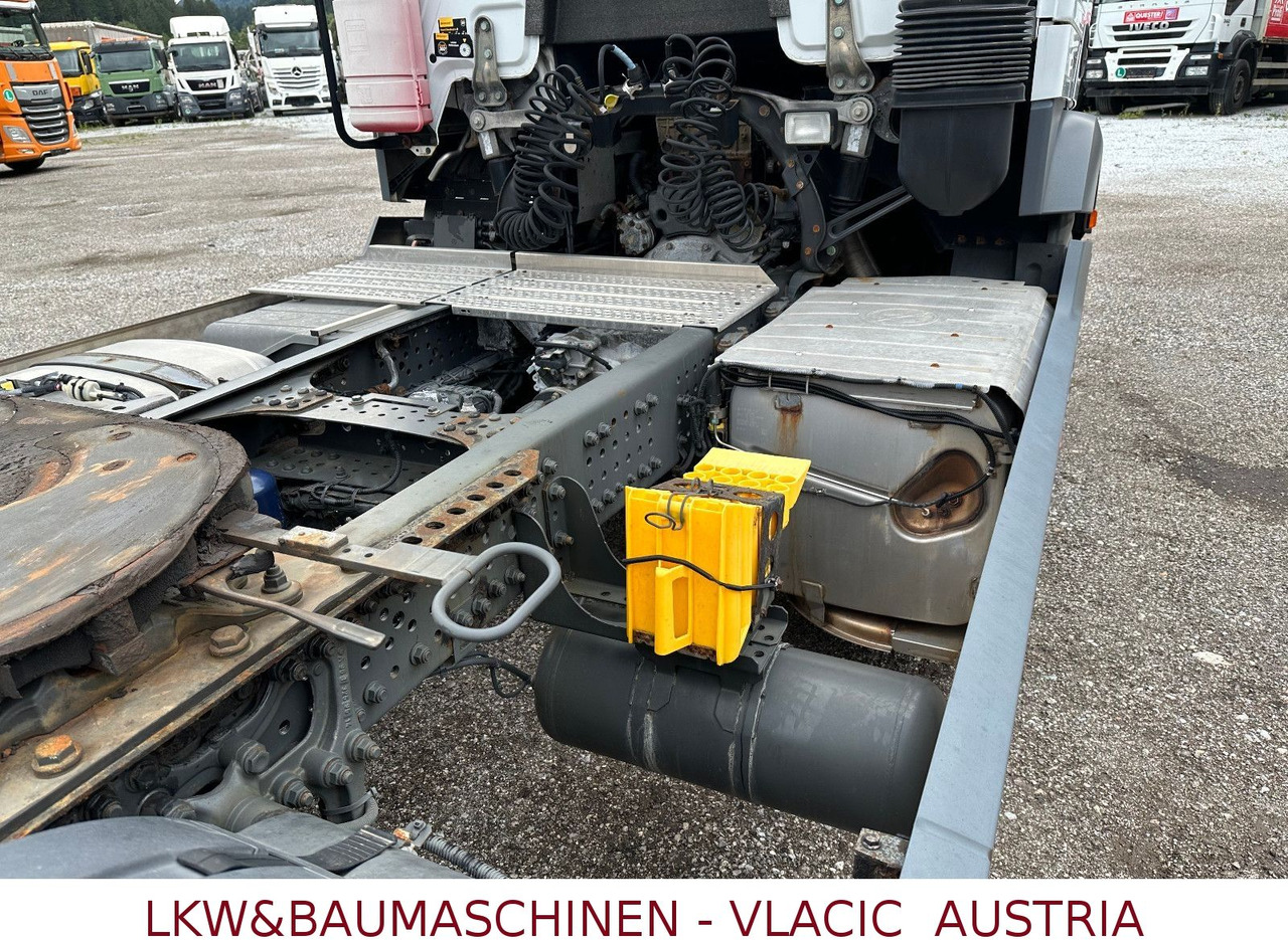 رأس تريلا Mercedes-Benz Actros 1840 ADR: صورة 11