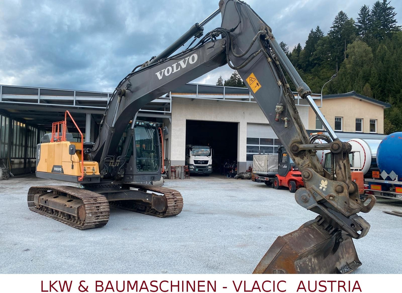 Volvo EC 220 EL - حفار زاحف: صورة 1 Volvo EC 220 EL - حفار زاحف: صورة 1