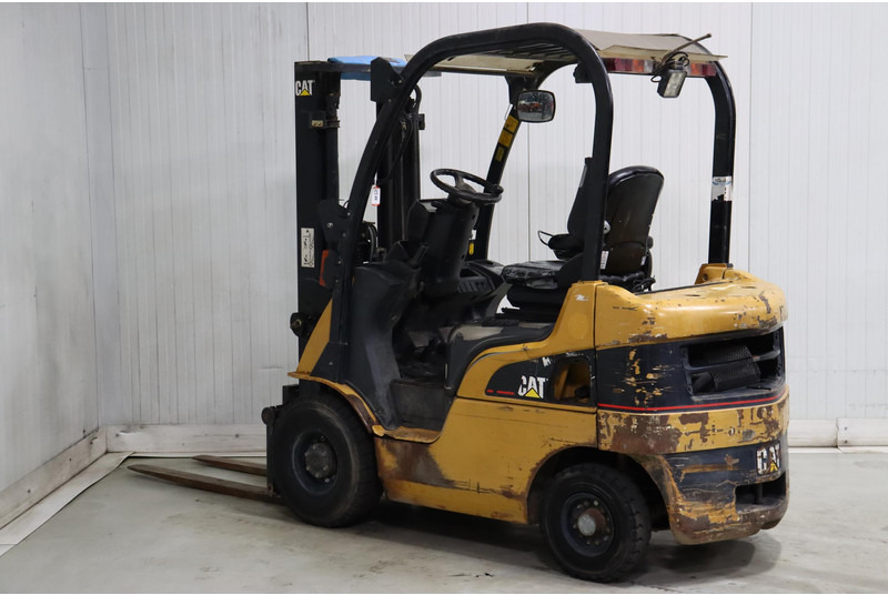 Caterpillar DP18N - رافعة شوكية ديزل: صورة 4 Caterpillar DP18N - رافعة شوكية ديزل: صورة 4