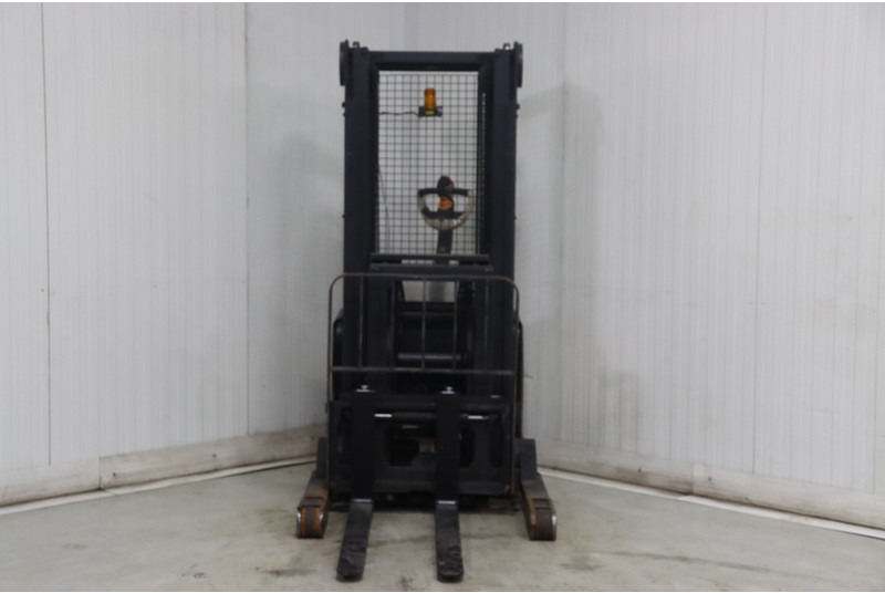 Crown SHR5520-1.13 - آلة تكديس: صورة 4 Crown SHR5520-1.13 - آلة تكديس: صورة 4