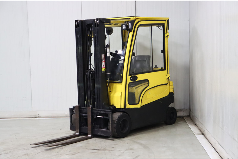 Hyster J2.0XN - رافعة شوكية كهربائية: صورة 4 Hyster J2.0XN - رافعة شوكية كهربائية: صورة 4