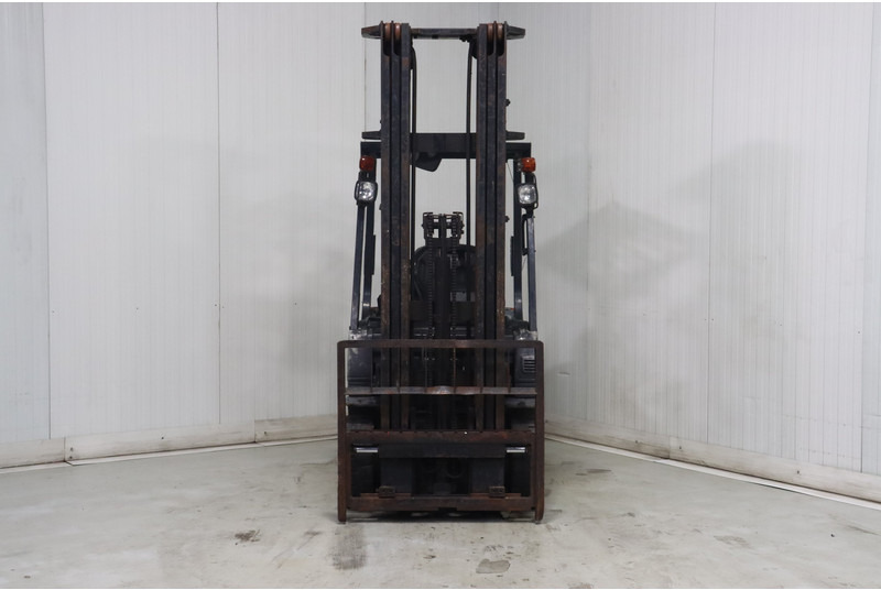 Komatsu FD18T-20 - رافعة شوكية ديزل: صورة 3 Komatsu FD18T-20 - رافعة شوكية ديزل: صورة 3