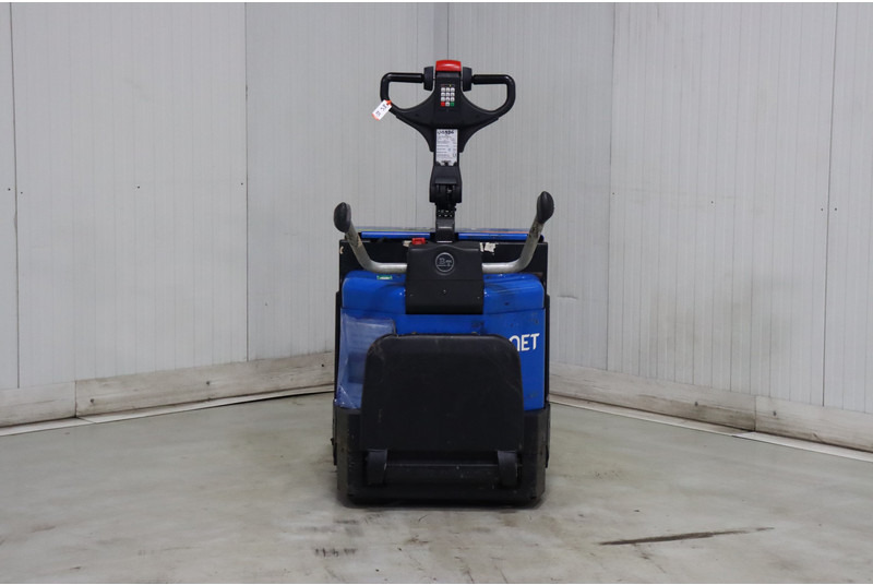 Toyota LPE200/8 - شاحنة نقل الطبالي: صورة 2 Toyota LPE200/8 - شاحنة نقل الطبالي: صورة 2