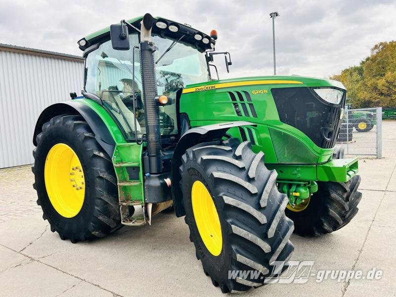 John Deere 6210R - جرار: صورة 2 John Deere 6210R - جرار: صورة 2