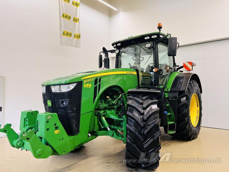 John Deere 8295R - جرار: صورة 1 John Deere 8295R - جرار: صورة 1