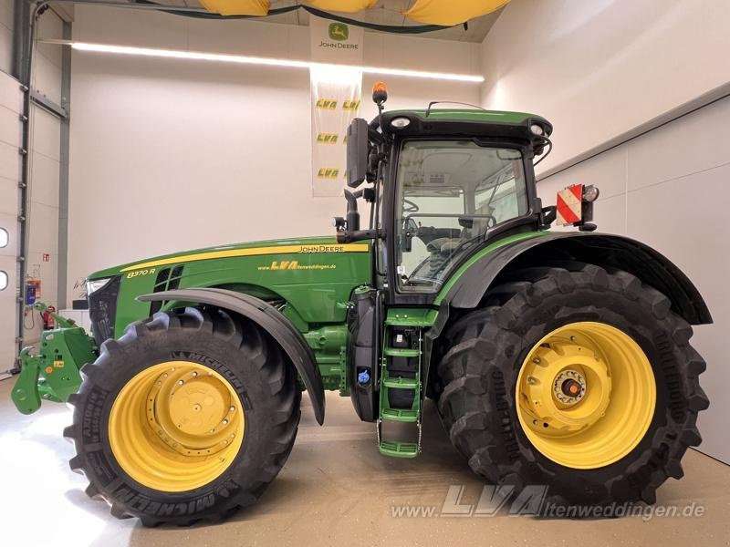John Deere 8370R E23 PowerShift - جرار: صورة 3 John Deere 8370R E23 PowerShift - جرار: صورة 3