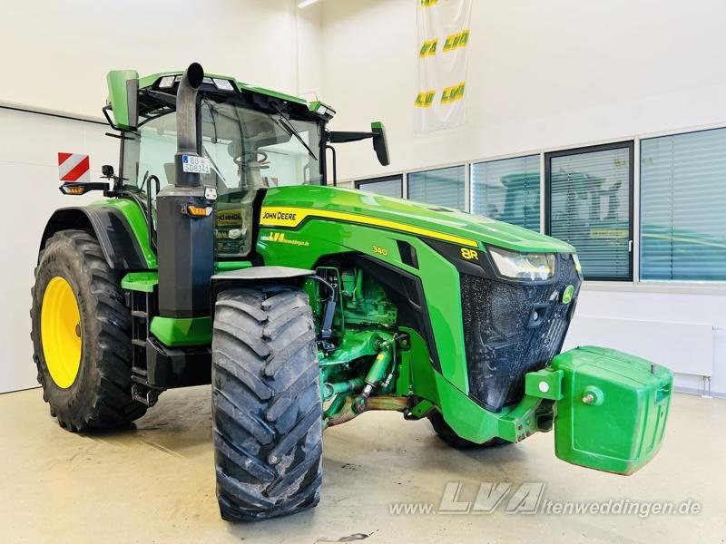 John Deere 8R 340 - جرار: صورة 1 John Deere 8R 340 - جرار: صورة 1