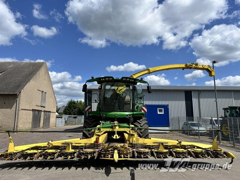 John Deere 9700i - حصادة الأعلاف: صورة 2 John Deere 9700i - حصادة الأعلاف: صورة 2