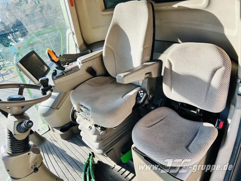 John Deere S690 - حصادة: صورة 5 John Deere S690 - حصادة: صورة 5