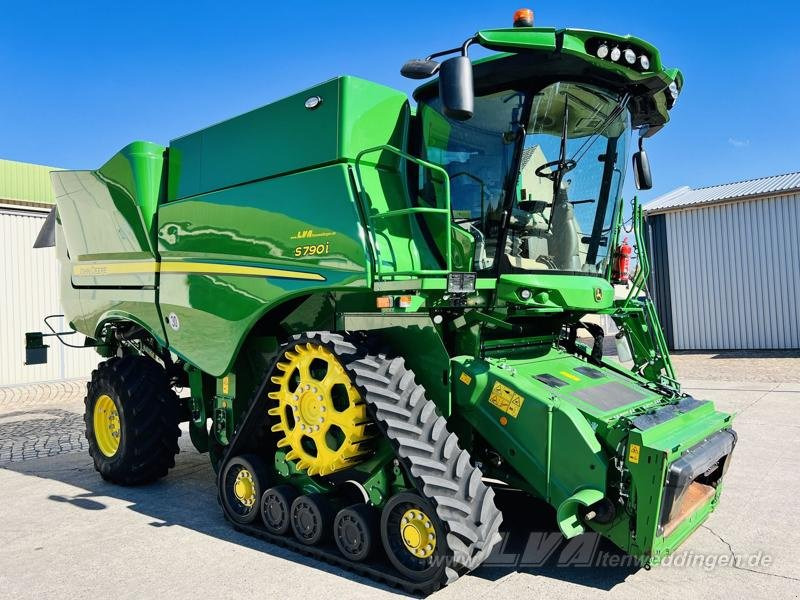 John Deere S790 - حصادة: صورة 2 John Deere S790 - حصادة: صورة 2