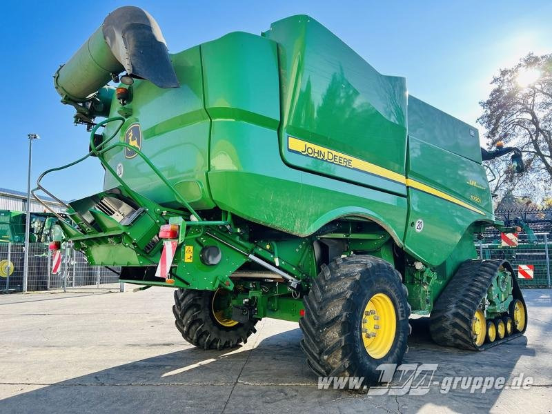John Deere S790 - حصادة: صورة 4 John Deere S790 - حصادة: صورة 4