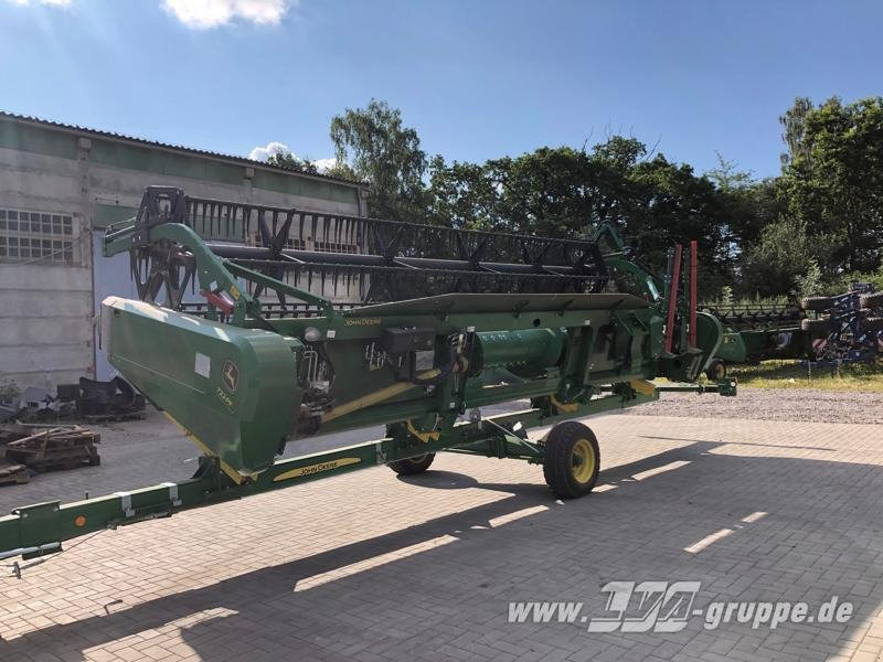 John Deere T550 - حصادة: صورة 5 John Deere T550 - حصادة: صورة 5