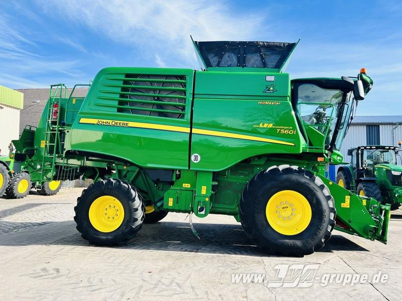 John Deere T560 Hillmaster - حصادة: صورة 5 John Deere T560 Hillmaster - حصادة: صورة 5