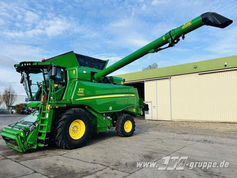 John Deere T660 - حصادة: صورة 1 John Deere T660 - حصادة: صورة 1
