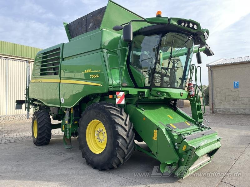 John Deere T660i - حصادة: صورة 1 John Deere T660i - حصادة: صورة 1