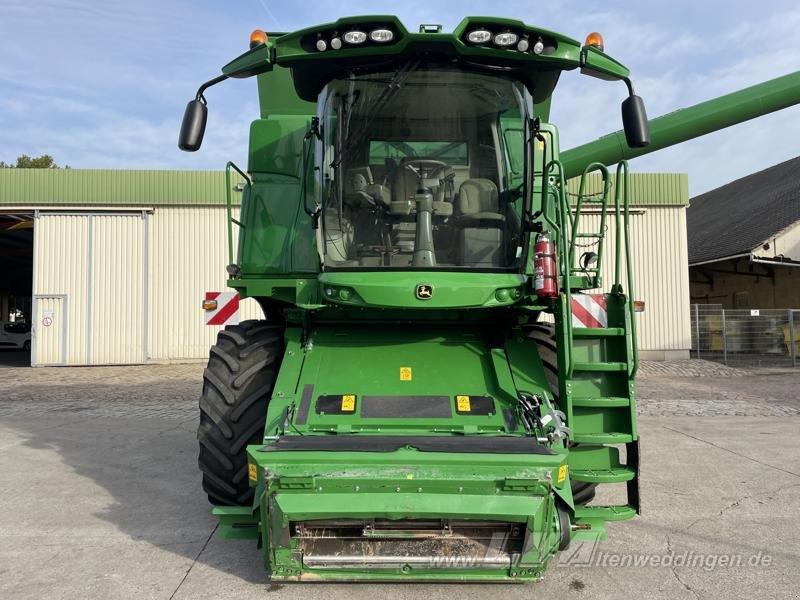 John Deere T660i - حصادة: صورة 2 John Deere T660i - حصادة: صورة 2