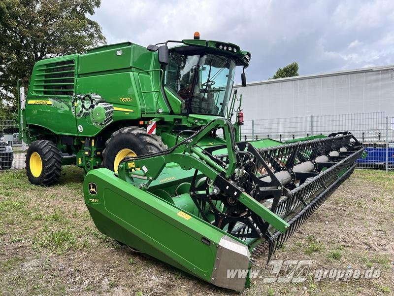 John Deere T670 i - حصادة: صورة 2 John Deere T670 i - حصادة: صورة 2