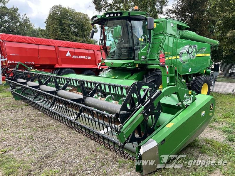 John Deere T670 i - حصادة: صورة 1 John Deere T670 i - حصادة: صورة 1