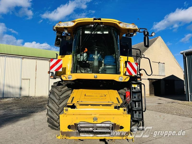 New Holland CR8080 - حصادة: صورة 2 New Holland CR8080 - حصادة: صورة 2