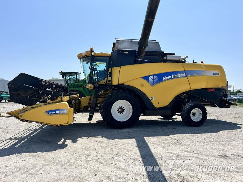 New Holland CX8080 4wd - حصادة: صورة 4 New Holland CX8080 4wd - حصادة: صورة 4