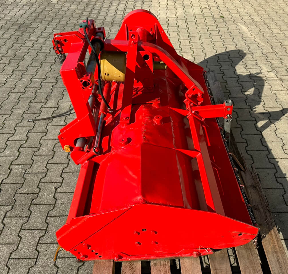 AEBI Frontanbaumulcher 3 Punkt - التقطيع جزازة/ ماكينات قطع الحشائش: صورة 3 AEBI Frontanbaumulcher 3 Punkt - التقطيع جزازة/ ماكينات قطع الحشائش: صورة 3