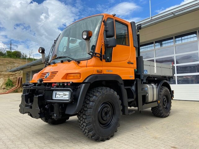 Unimog 300 - U300 405 28539 mit Wandlerkupplung Me - سيارة خدمات/ سيارة خاصة: صورة 3 Unimog 300 - U300 405 28539 mit Wandlerkupplung Me - سيارة خدمات/ سيارة خاصة: صورة 3