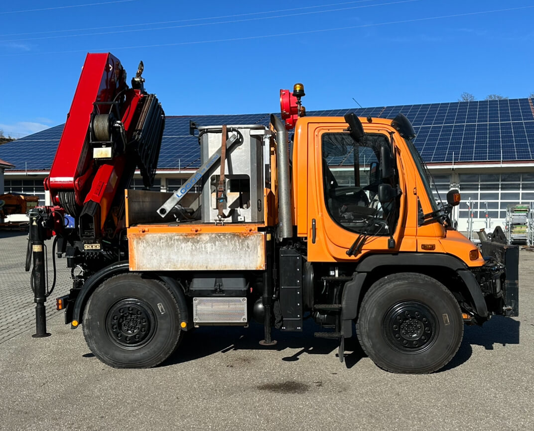 Unimog 400 - U400 405 25177 mit Wechselkran Merced - سيارة خدمات/ سيارة خاصة: صورة 3 Unimog 400 - U400 405 25177 mit Wechselkran Merced - سيارة خدمات/ سيارة خاصة: صورة 3
