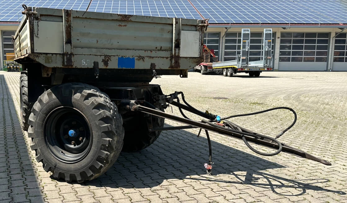 Unimog Anhänger 3 Seitenkipper Müller Mitteltal KD - مقطورة قلابة: صورة 2 Unimog Anhänger 3 Seitenkipper Müller Mitteltal KD - مقطورة قلابة: صورة 2